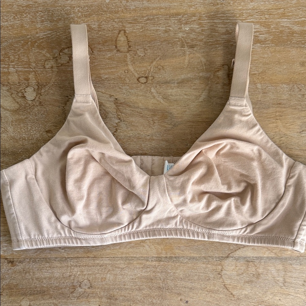 Chic Tan Women's Bra